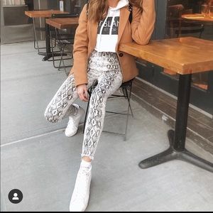 COPY - Zara snake print jeans
